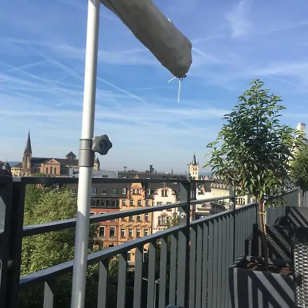 Apartament Beautiful Penthouse Apartment At Porta Nigra *